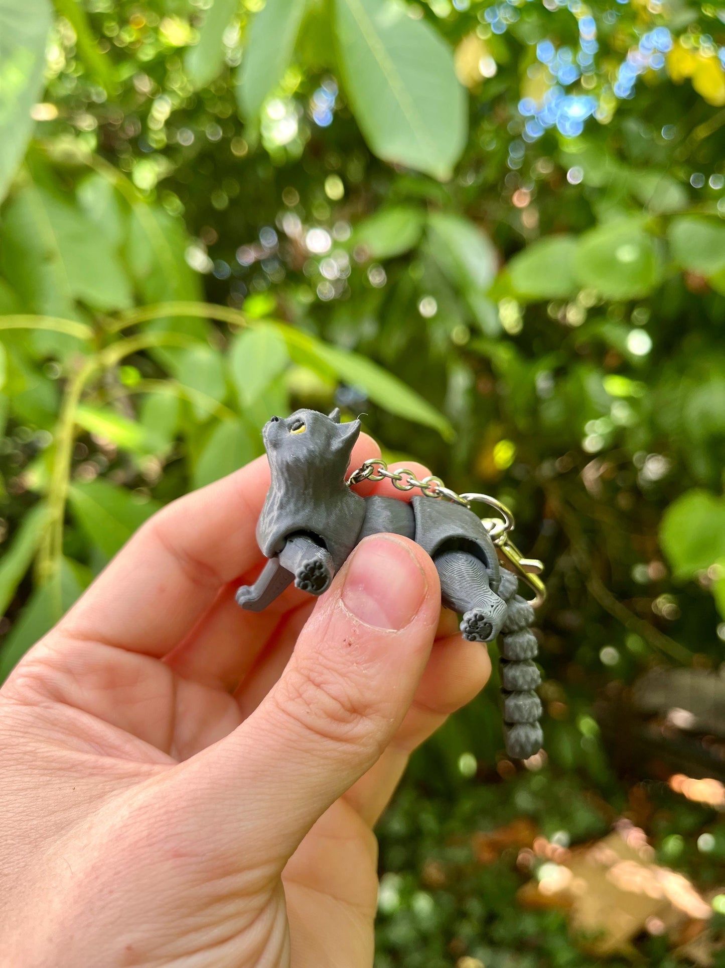 Articulated Chartreux cat keychain
