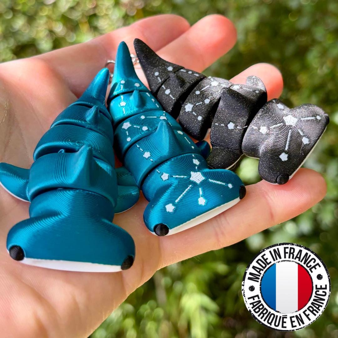Articulated Hammerhead Shark Keychains