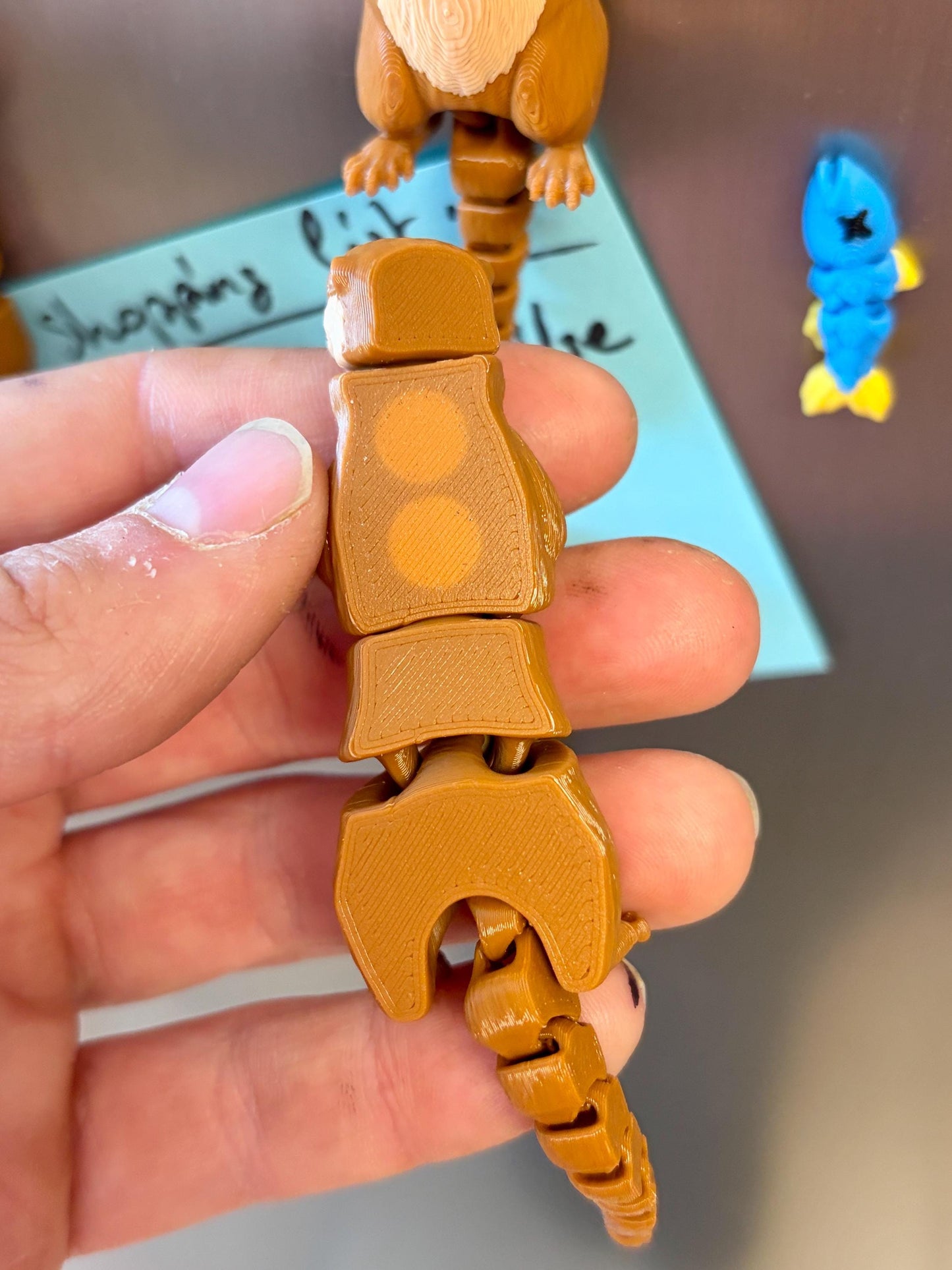 Articulated otter fridge magnet