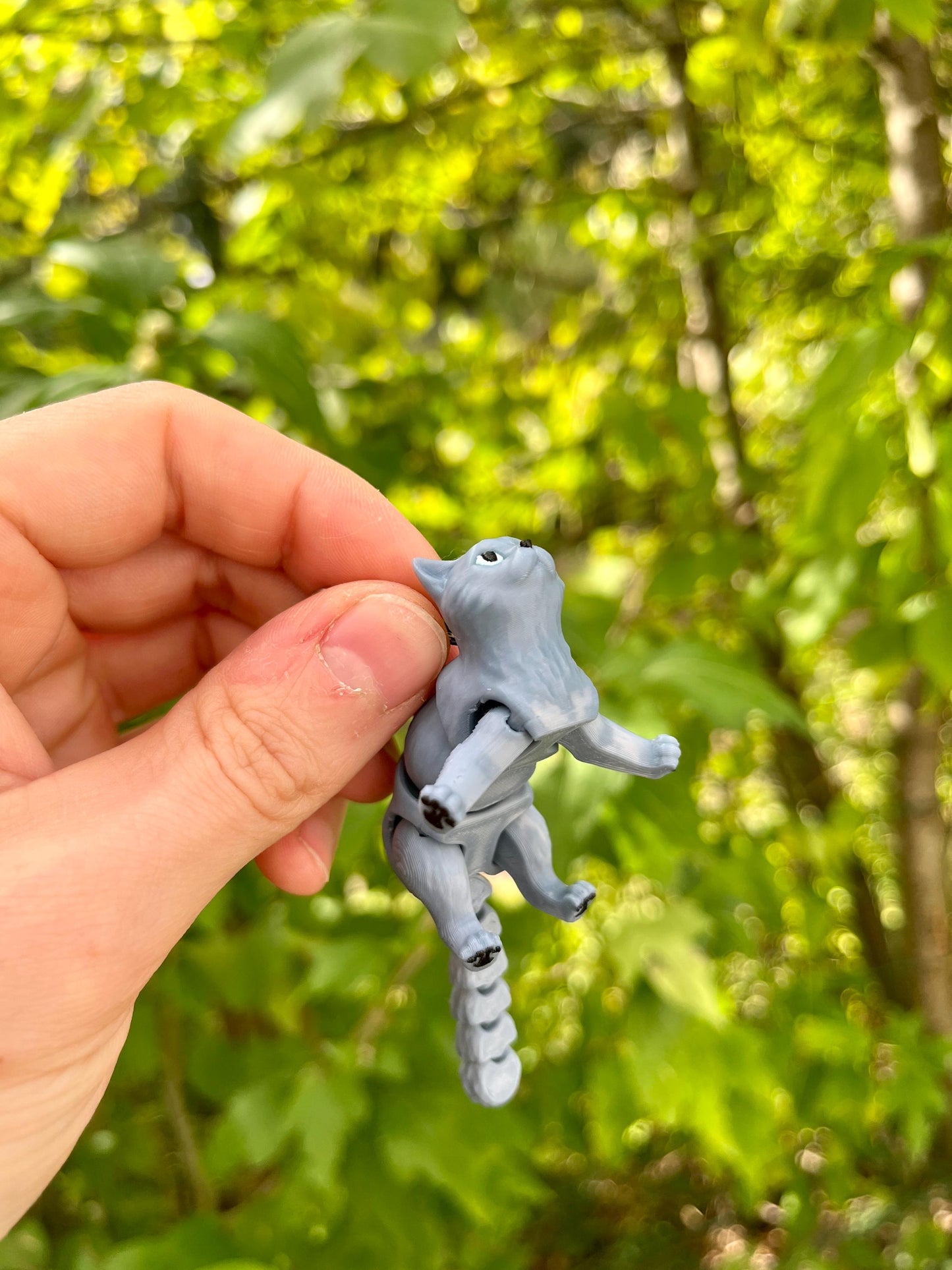 Articulated Russian Blue cat keyring