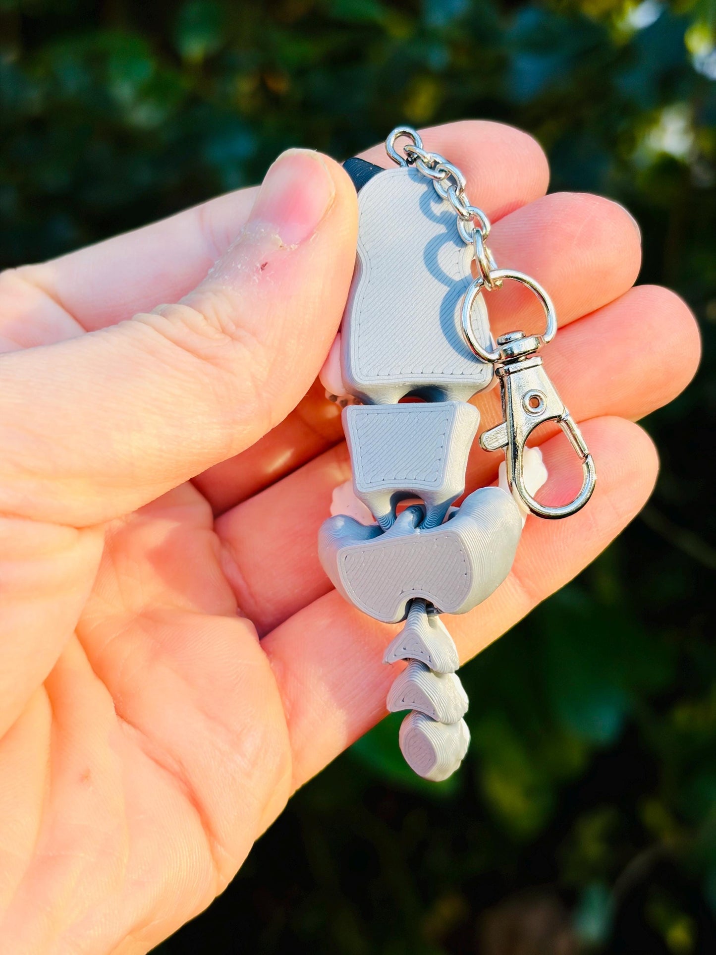 Articulated grey wolf keyring