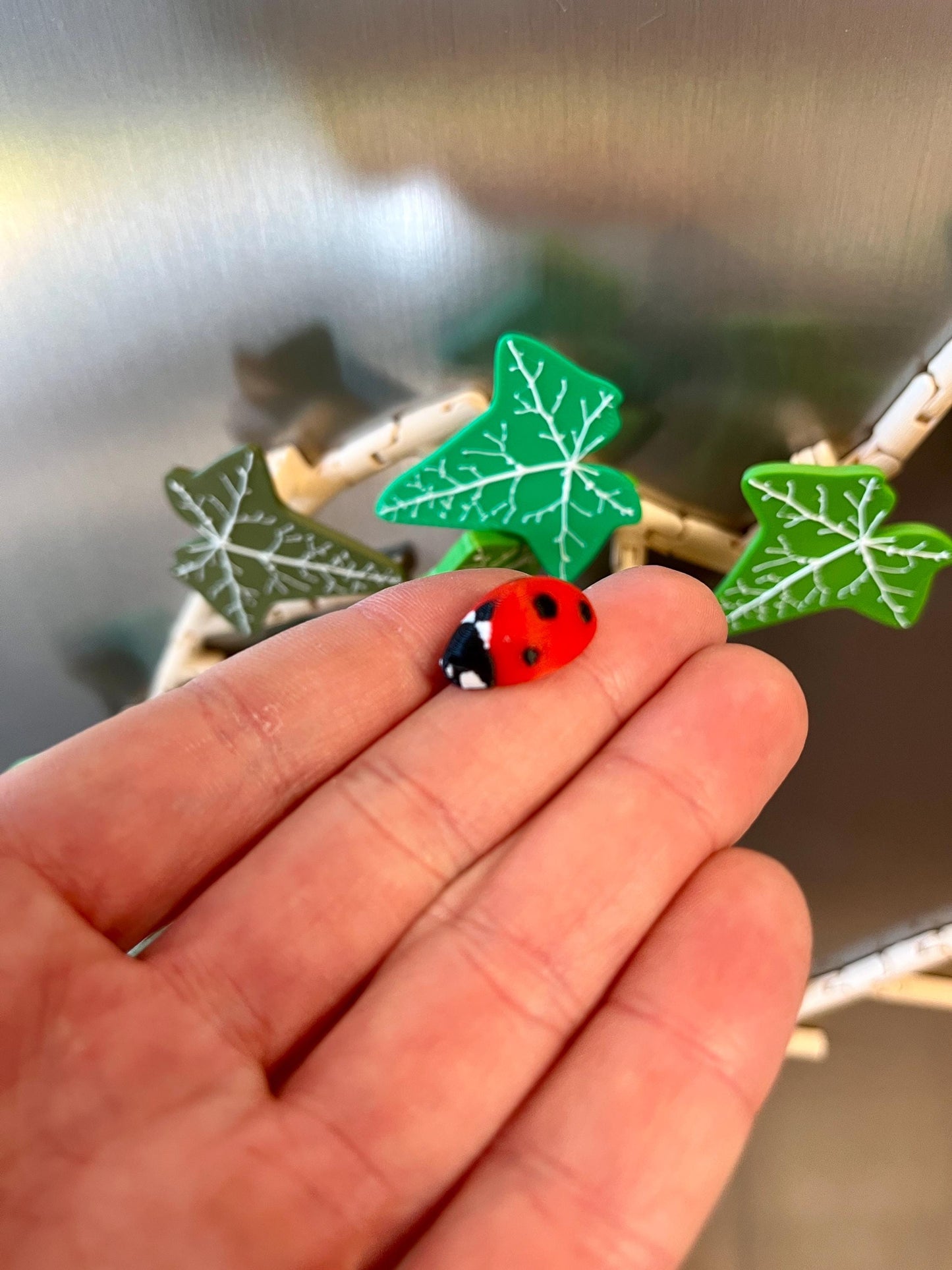 Articulated Ivy refrigerator magnet