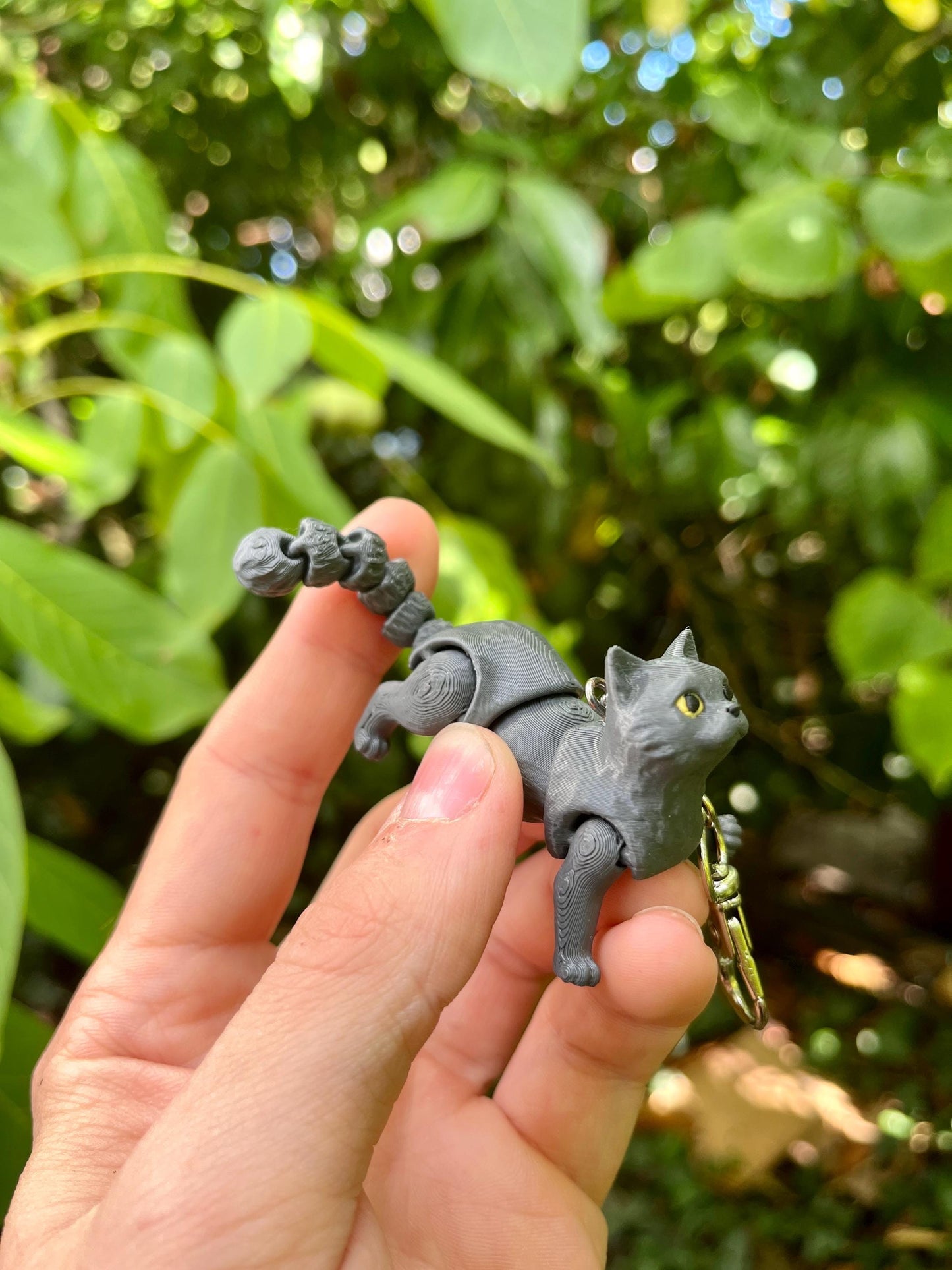 Articulated Chartreux cat keychain