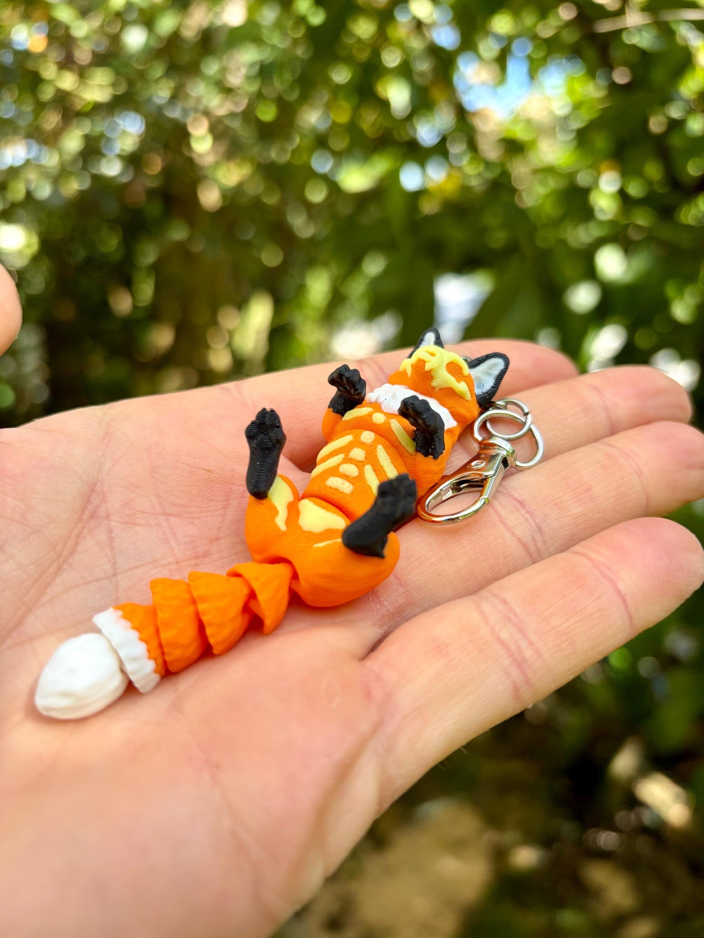 Articulated glow-in-the-dark skeleton fox keychain