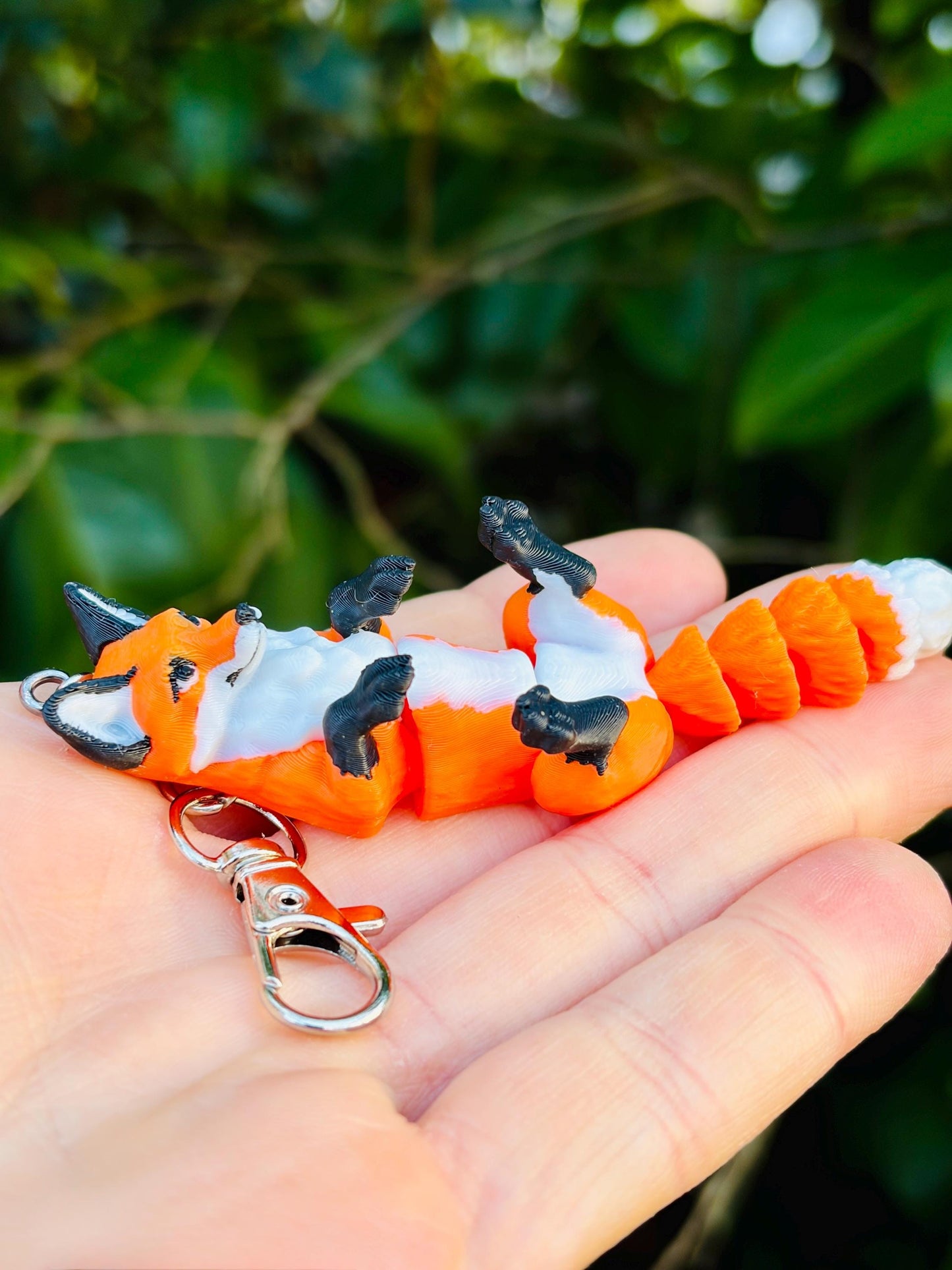 Articulated red fox keychain